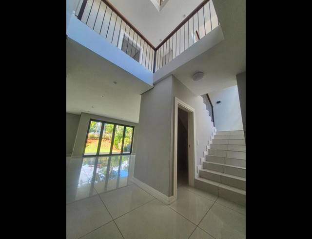 5 BEDROOM PROPERTY TO RENT IN IZINGA RIDGE